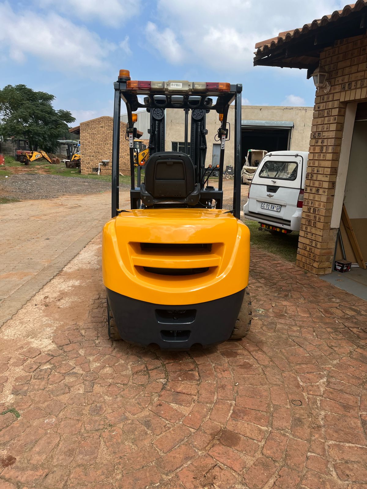 FD35 LTMA Forklift | Junk Mail