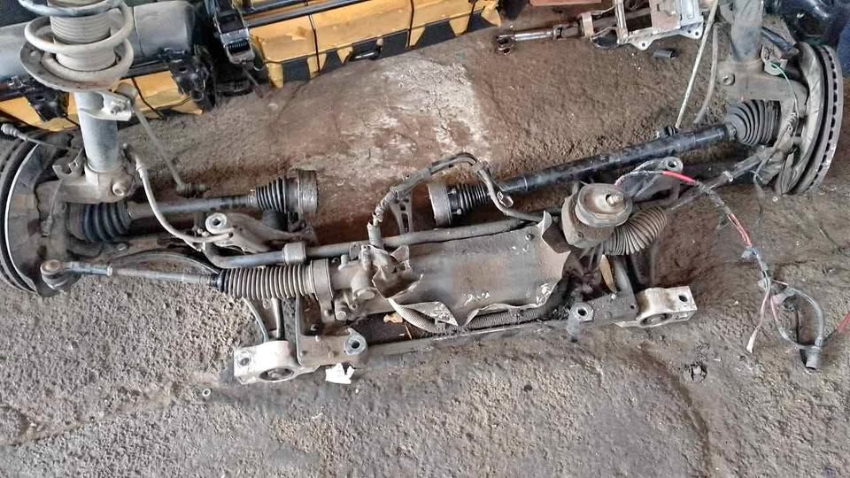 VW golf 5 2.0 TDI front suspension VW golf 5 2.0 TDI front suspension