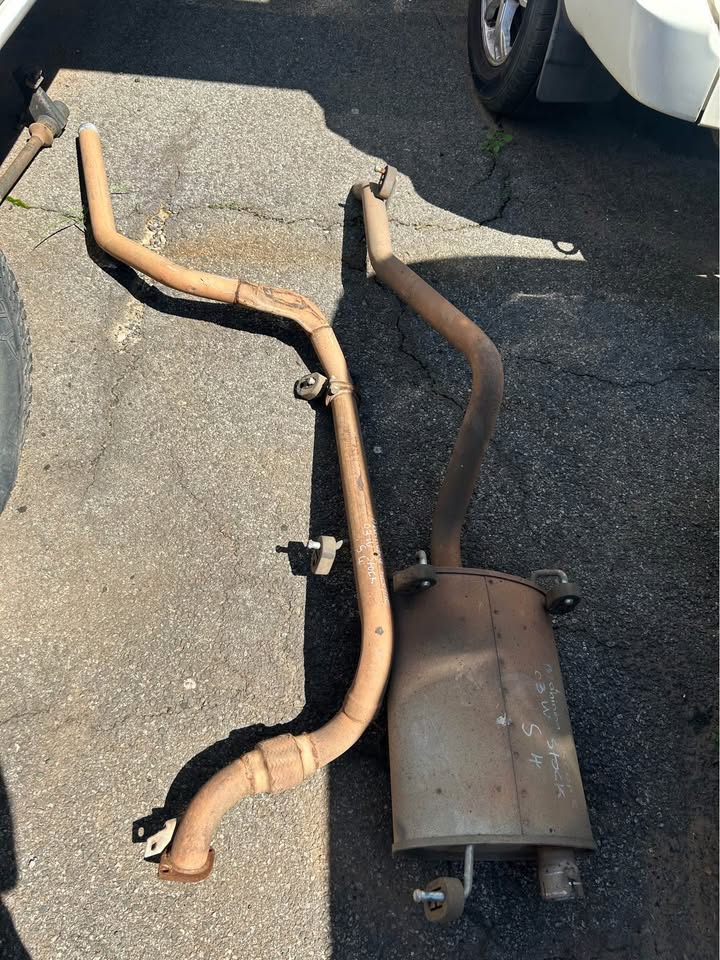 Mahindra Scorpio S4 Exhaust For Sale @Circle 7 Used Parts Call or WhatsApp - Private Seller