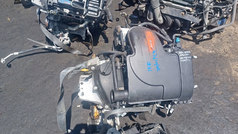 TOYOTA YARIS 1.0 COMPLETE 1KR ENGINE FOR SALE - Private Seller TOYOTA YARIS 1.0 COMPLETE 1KR ENGINE FOR SALE - Private Seller