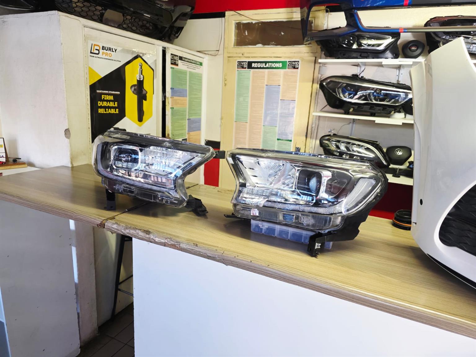 2022 FORD RANGER T8/ RAPTOR/ EDITION HEADLIGHT OEMN NEW RIGHT AND LEFT FOR SALE - Private Seller 2022 FORD RANGER T8/ RAPTOR/ EDITION HEADLIGHT OEMN NEW RIGHT AND LEFT FOR SALE - Private Seller