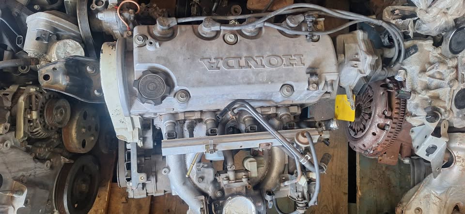 Honda civic engine available - Private Seller
