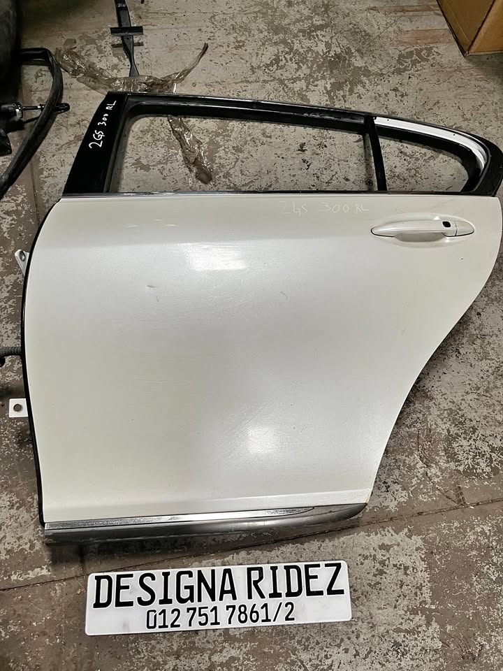 LEXUS 2GS 300 REAR LEFT DOOR SHELL AVAILABLE. - Private Seller LEXUS 2GS 300 REAR LEFT DOOR SHELL AVAILABLE. - Private Seller