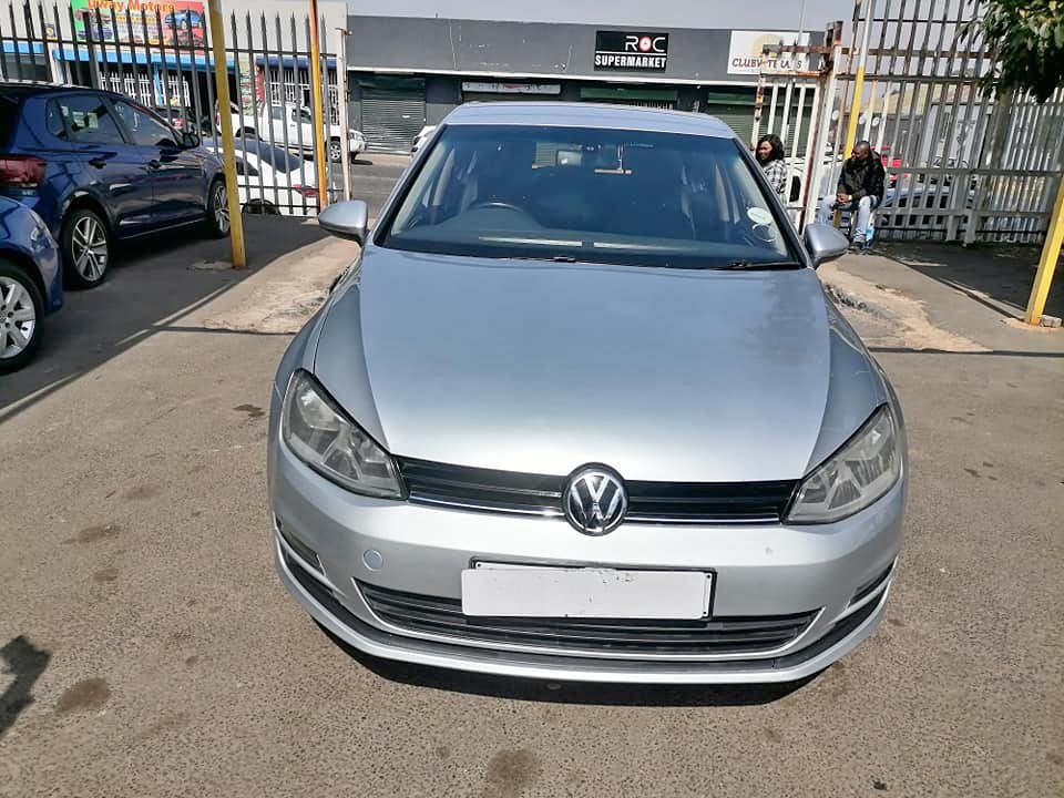 2014 Volkswagen Golf 7 1.4 TSI blue motion leather seat