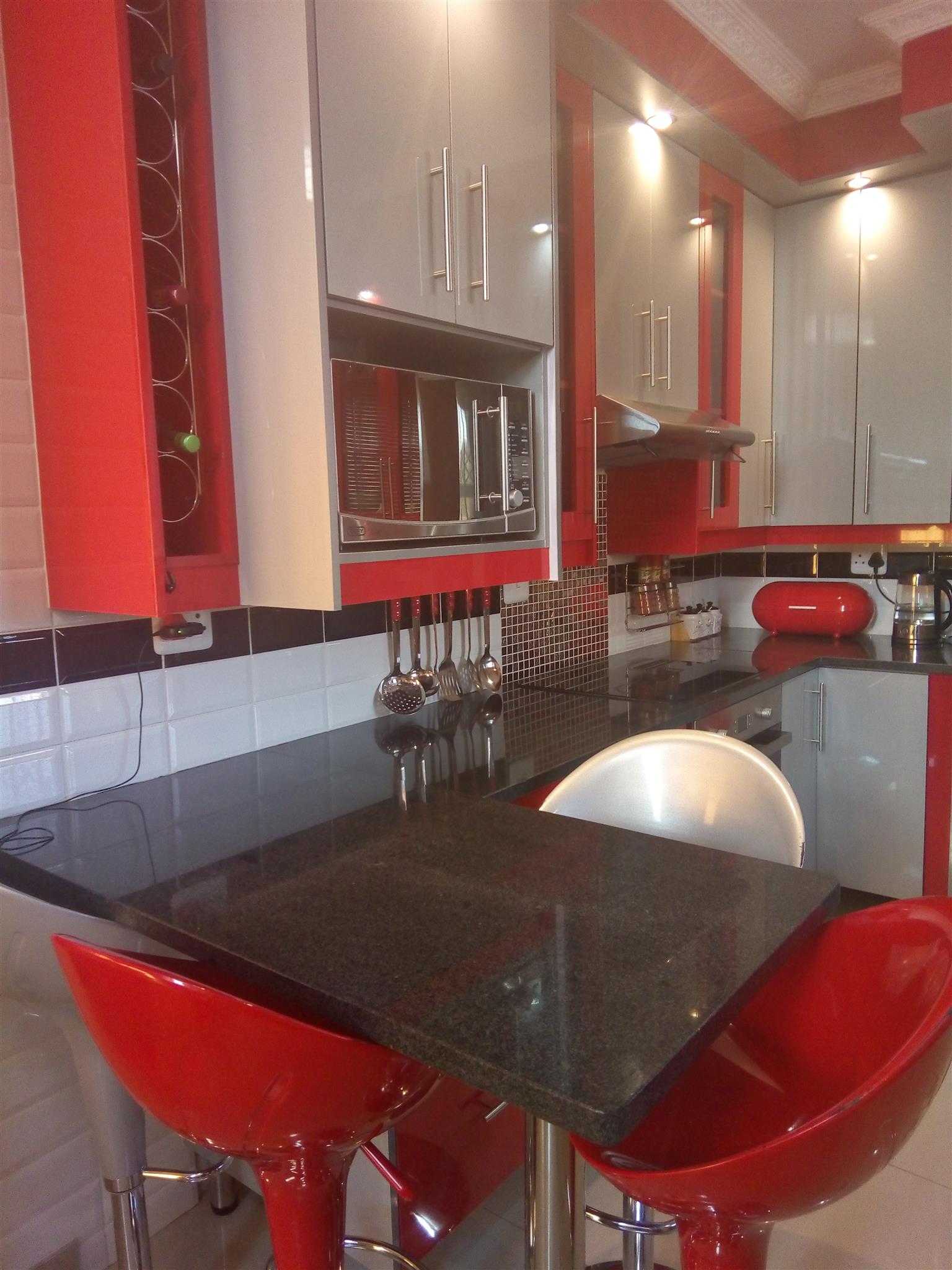 Three Bedroom Flat/Apartment to Rent in Kya Sands Estate/Bloubosrand.