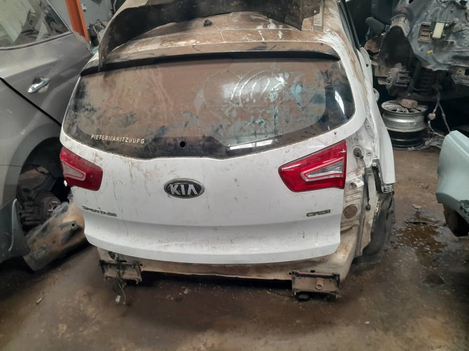 Kia spottage stripping for spares - Private Seller Kia spottage stripping for spares - Private Seller
