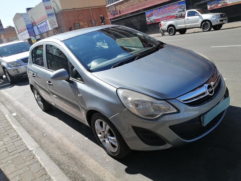 2011 Opel corsa 1.2 85000km