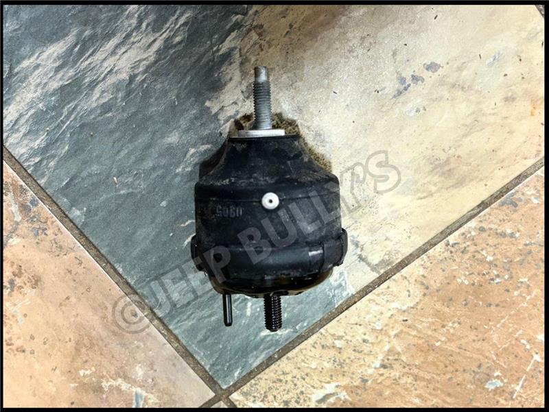 Jeep Wrangler Engine Mountings - Private Seller Jeep Wrangler Engine Mountings - Private Seller