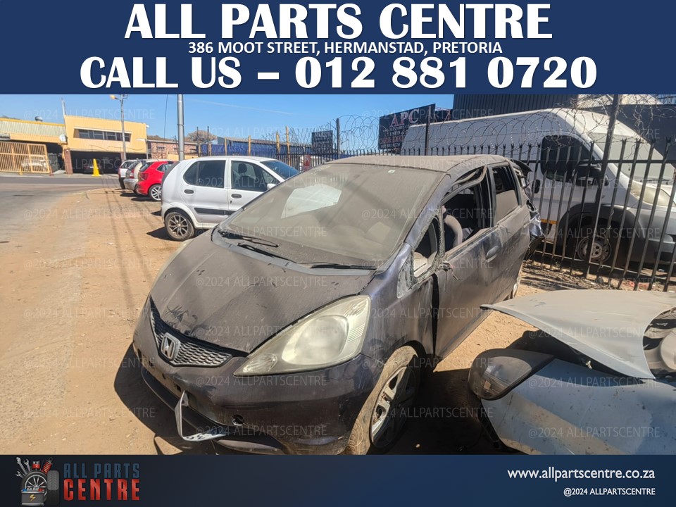 Honda Jazz petrol automatic stripping for spares