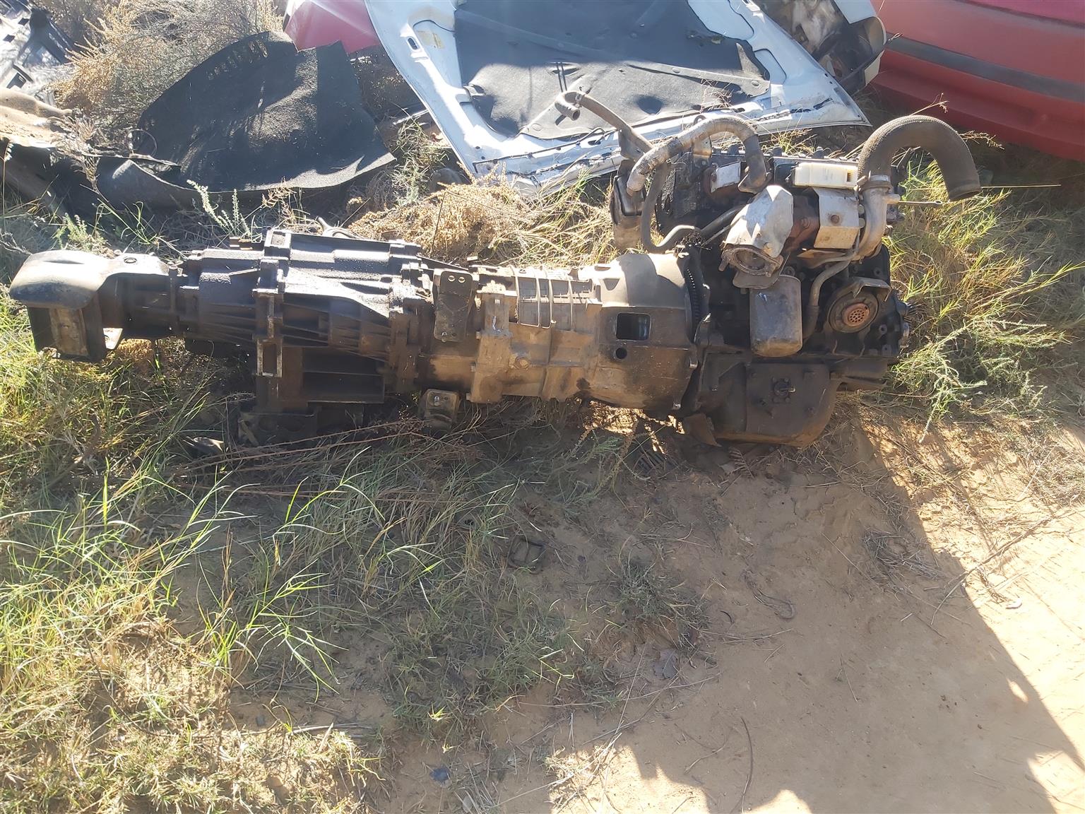 Mitsubishi pajero 3.2 diesel engine and gearbox spares - Private Seller