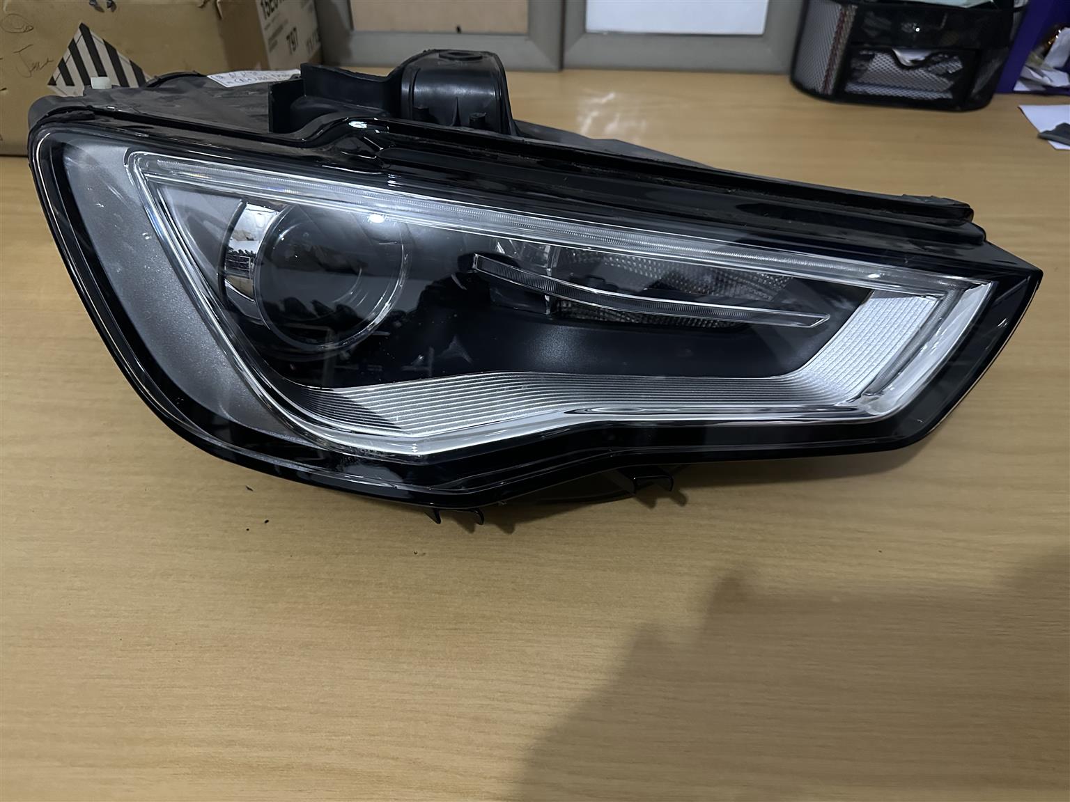 2013 Audi A3 Headlight - Private Seller 2013 Audi A3 Headlight - Private Seller