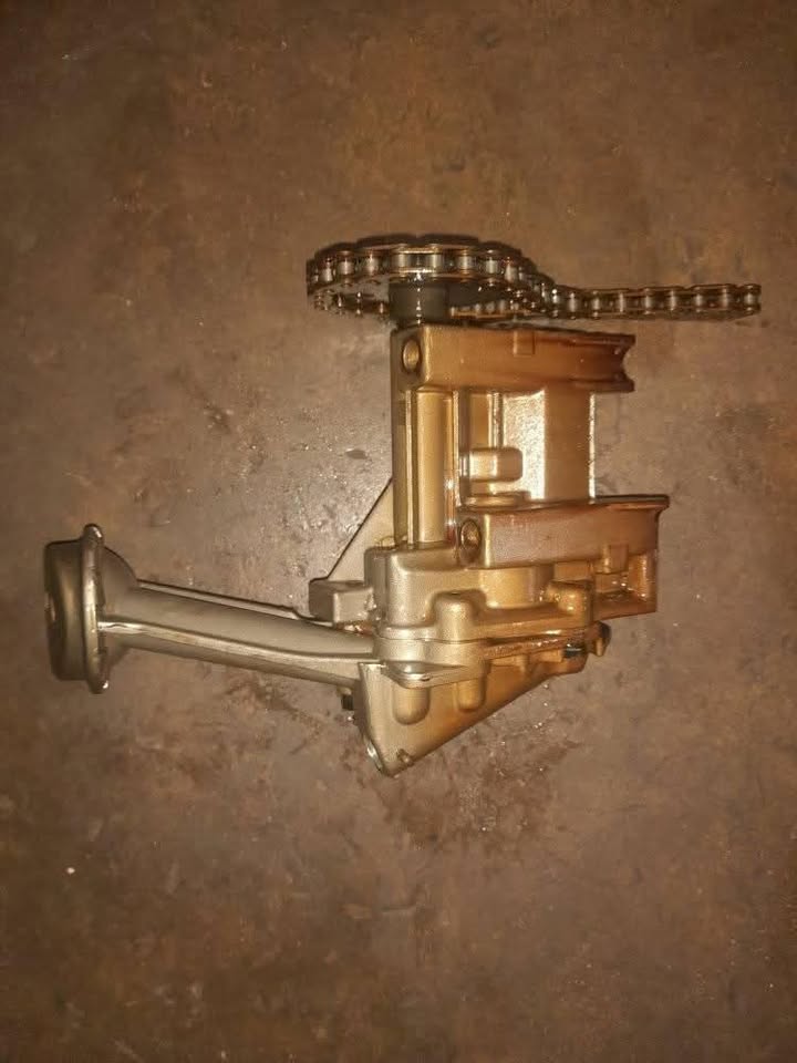 NISSAN NP200 OIL PUMP AVAILABLE - Private Seller