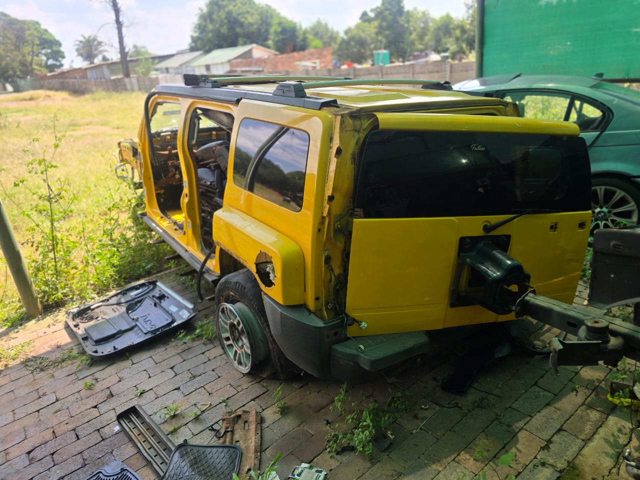 Various Hummer parts for sale