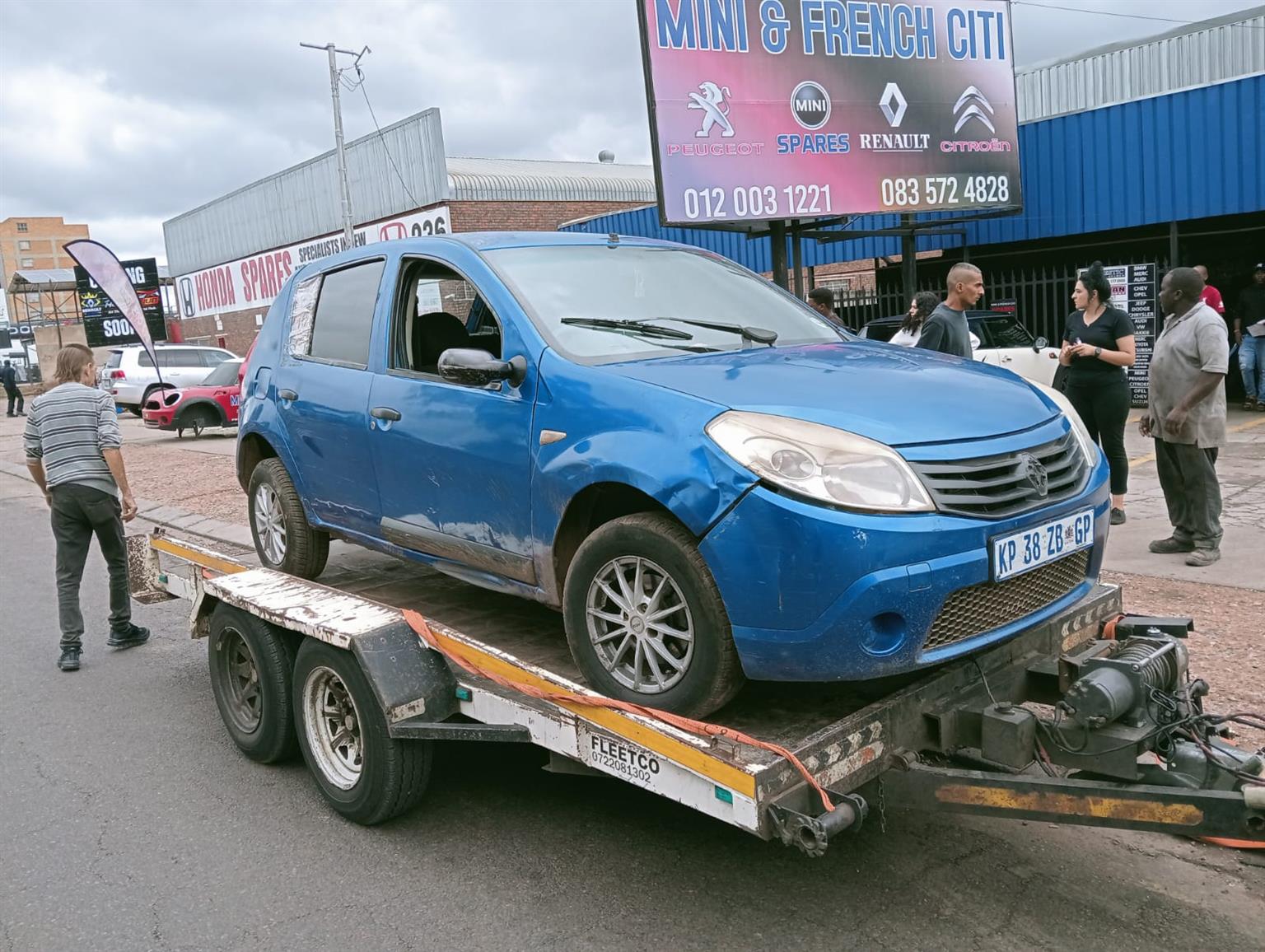 Renault Sandero 2010 1.6 K7M Manual Stripping For Spares - Private Seller Renault Sandero 2010 1.6 K7M Manual Stripping For Spares - Private Seller