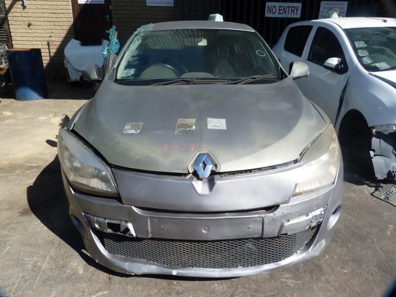 Renault Megane III Manual Grey - 2009 STRIPPING FOR SPARES - Private Seller Renault Megane III Manual Grey - 2009 STRIPPING FOR SPARES - Private Seller