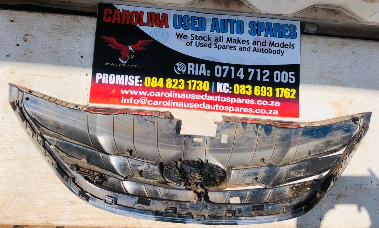 Hyundai Sonata chrome radiator grill - Private Seller Hyundai Sonata chrome radiator grill - Private Seller