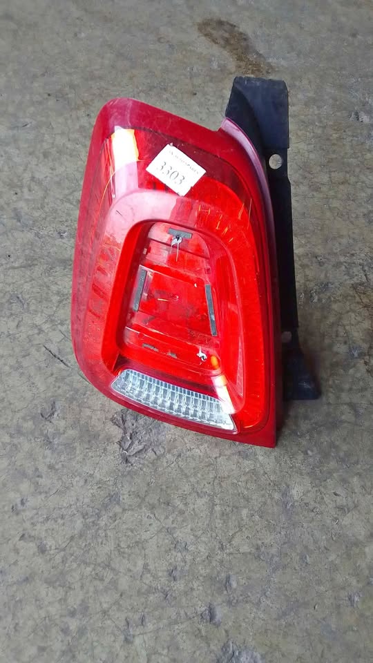 Fiat 500 taillights - Private Seller Fiat 500 taillights - Private Seller