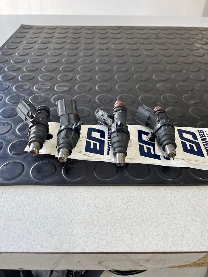 Toyota Runx/Corolla 1.4 VVTi Injectors (4ZZ) - Private Seller