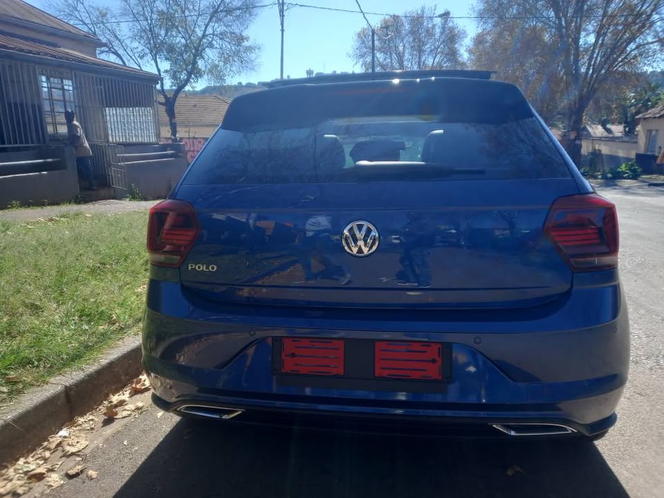 2020 VW Polo 8 Rline 1.0 Petrol, Manuel, Blue, 79000kms, R240,000. Leather Seats, Sunroof,