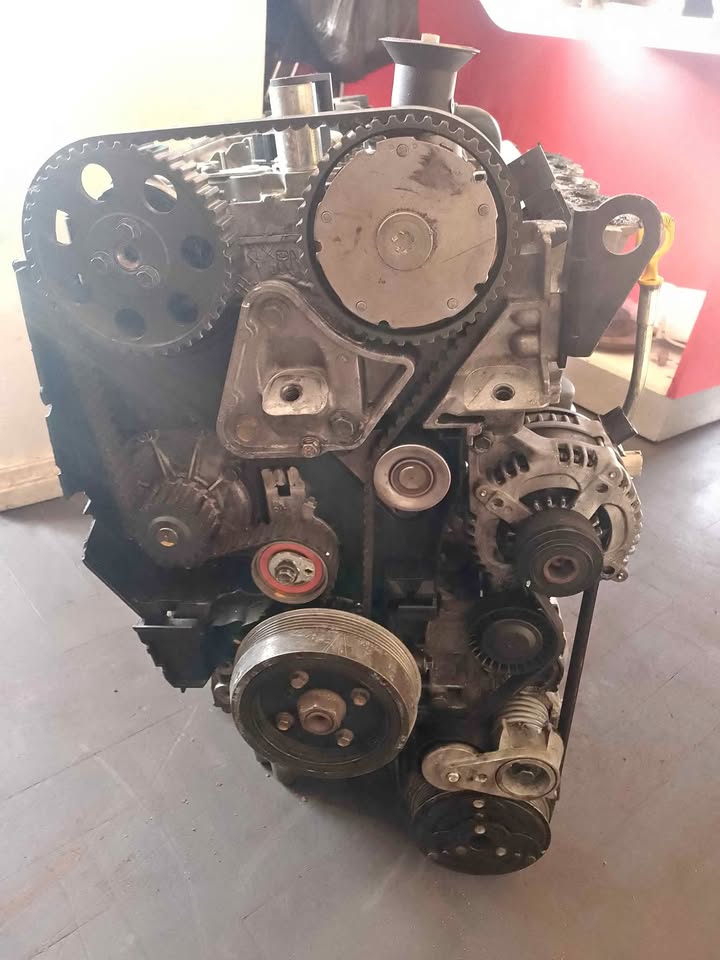 ENGINE VOLVO S40 2.4i 2005 FOR SALE DELIVERY AVAILABLE COUNTRY WIDE - Private Seller ENGINE VOLVO S40 2.4i 2005 FOR SALE DELIVERY AVAILABLE COUNTRY WIDE - Private Seller