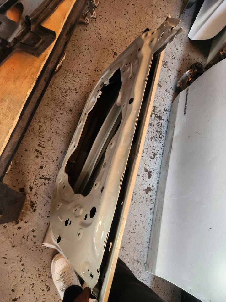BMW F44 Right side door - Private Seller
