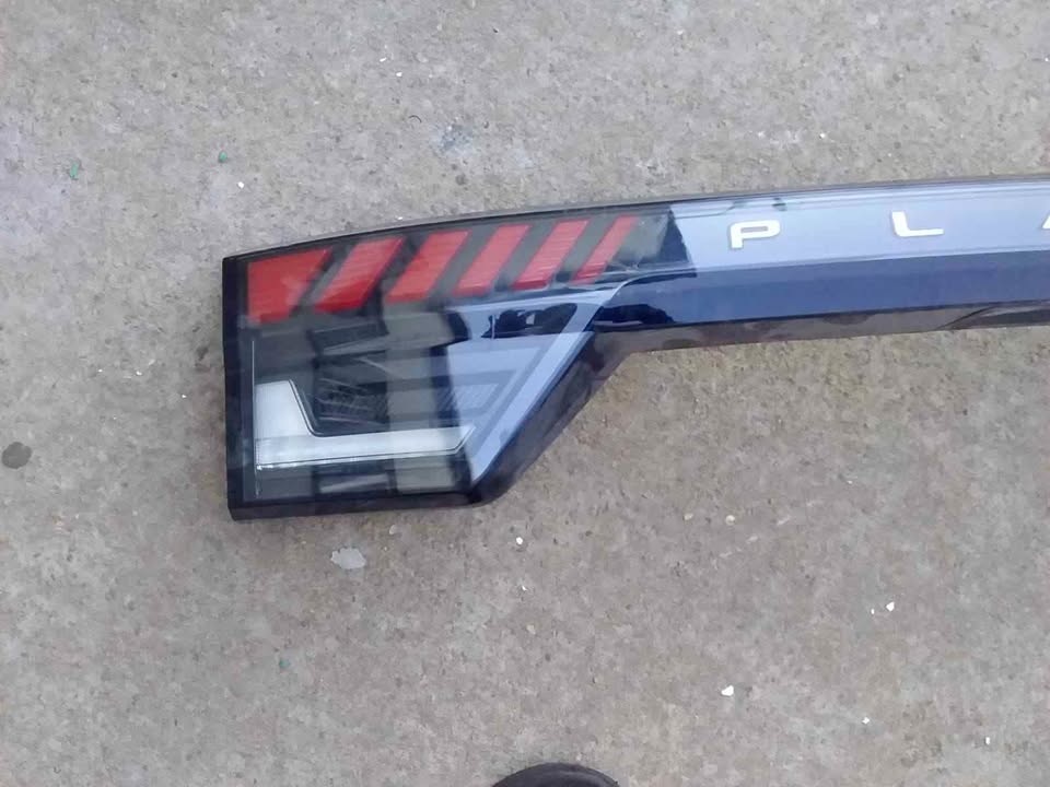 Ford Everest rear boot light - Private Seller Ford Everest rear boot light - Private Seller