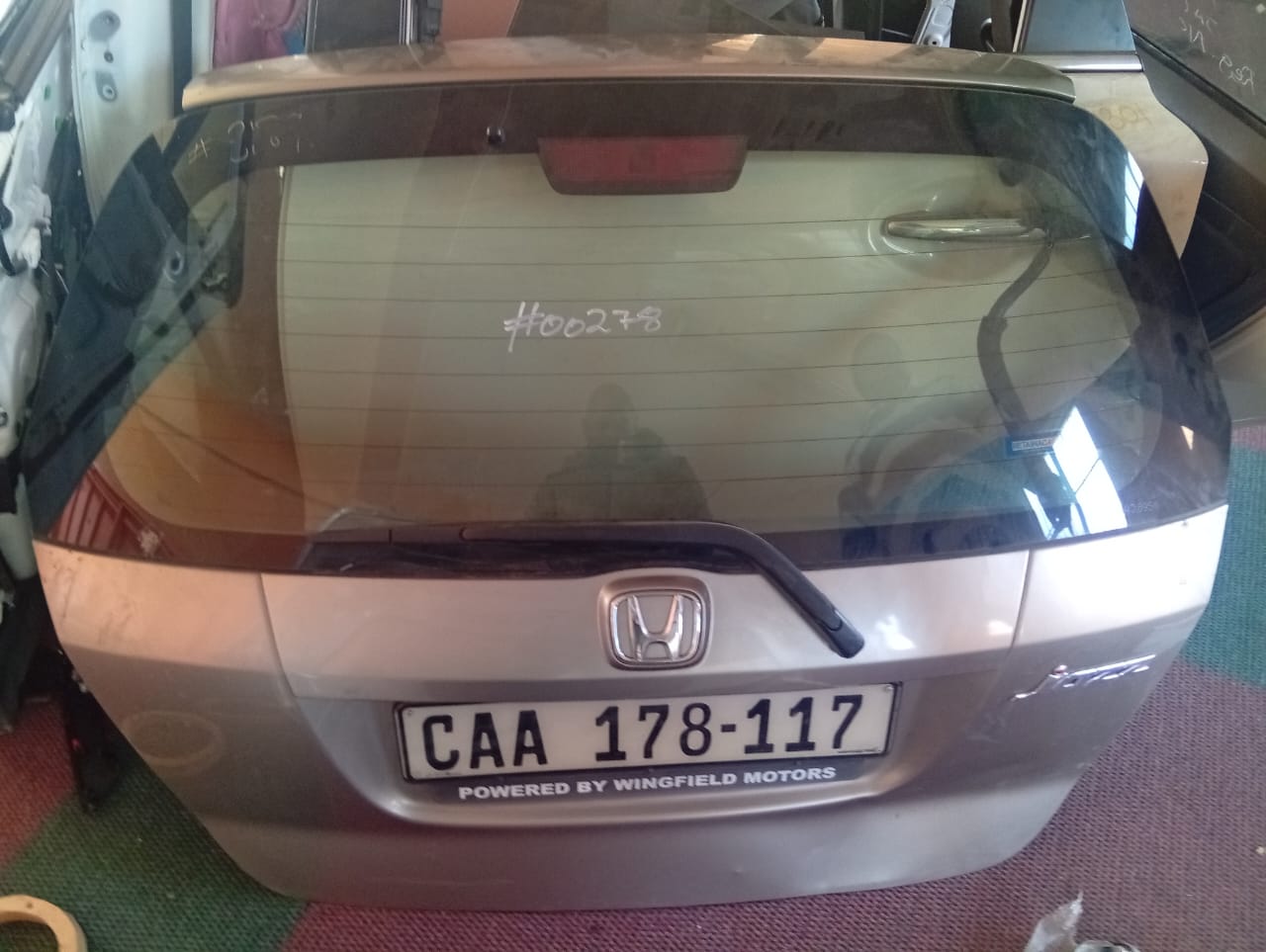 honda jazz tail gate Spares for S
