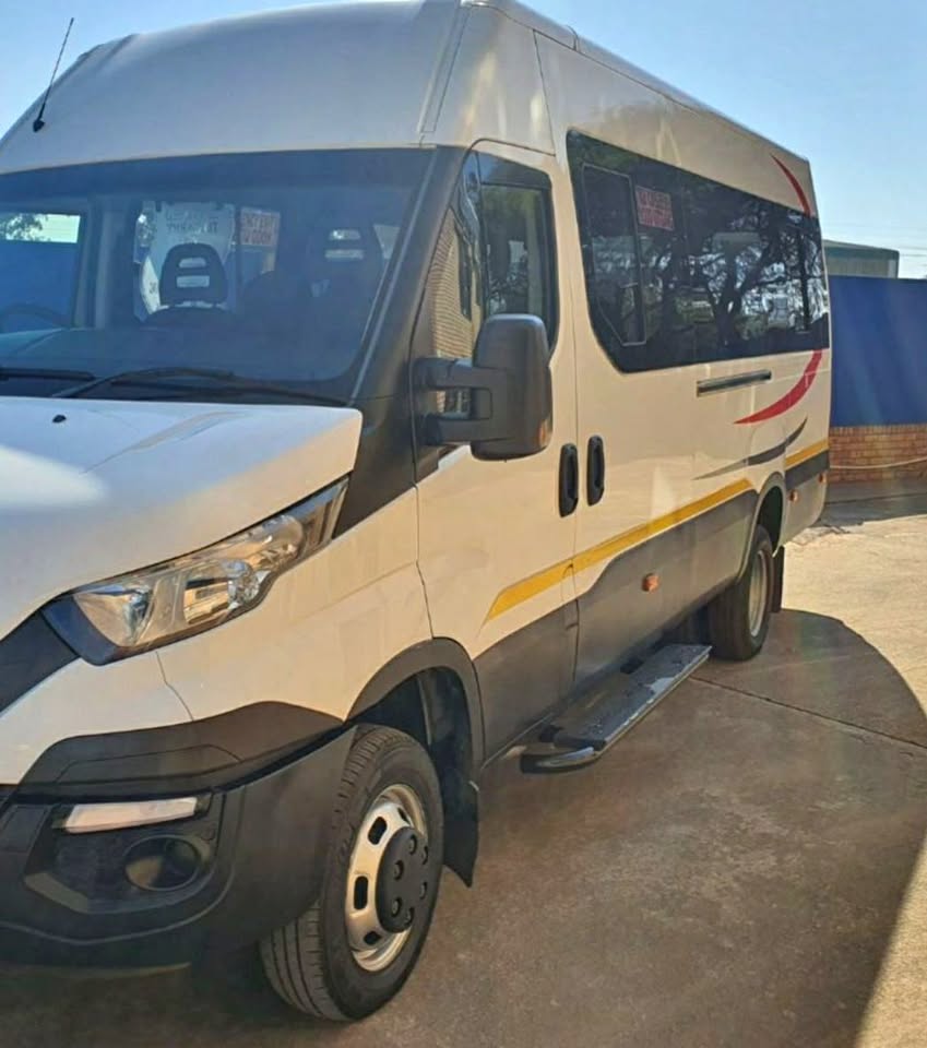 2020 Iveco Daily Bus