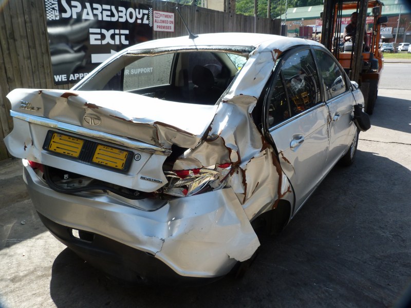 Tata Bolt Sedan 1.4 XM5 Manual Silver - 2016 STRIPPING FOR SPARES - Private Seller Tata Bolt Sedan 1.4 XM5 Manual Silver - 2016 STRIPPING FOR SPARES - Private Seller