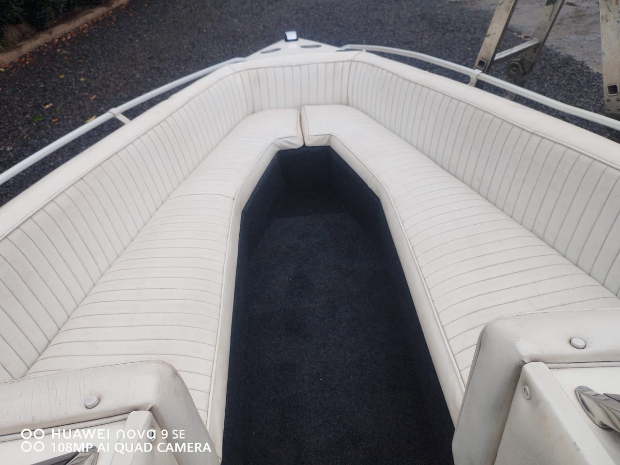 21ft VIKING BEARFOOTER SKI BOAT FOR SALE