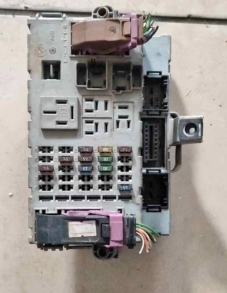 Fiat Punto/Fiat Doblo 2005 Fusebox - Private Seller Fiat Punto/Fiat Doblo 2005 Fusebox - Private Seller