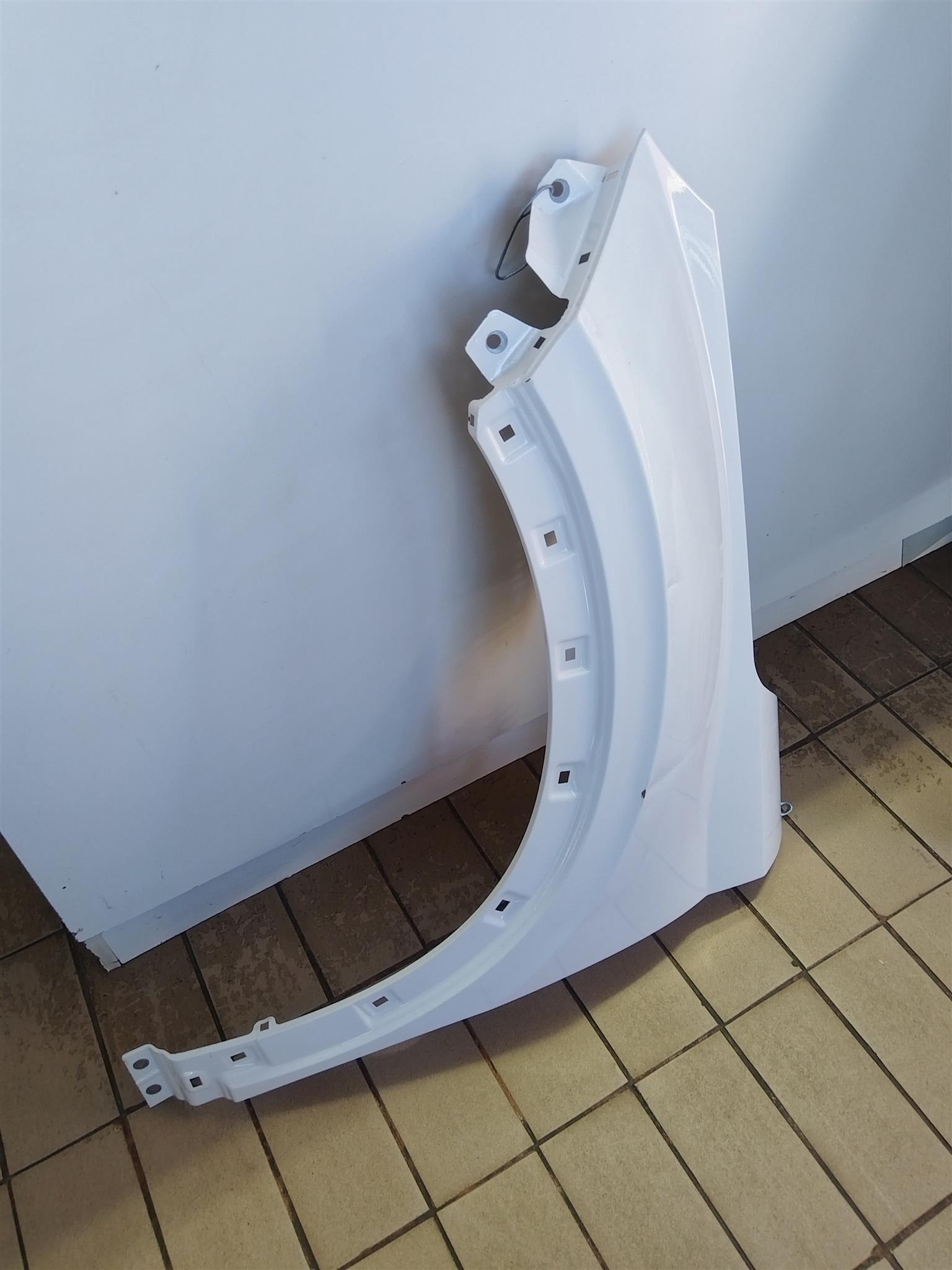 2022 HYUNDAI VENUE FENDER LEFTSIDE AVAILABLE FOR SALE - Private Seller