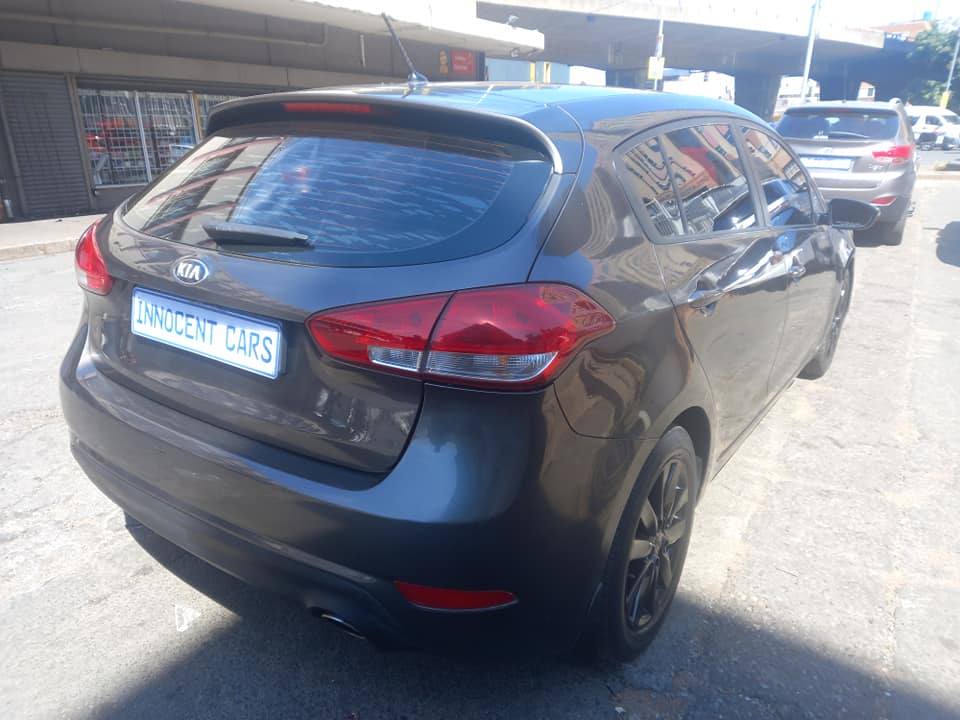 2015 KIA CERATO 1.6 PETROL, MANUAL TRANSMISSION, GREY COLOUR