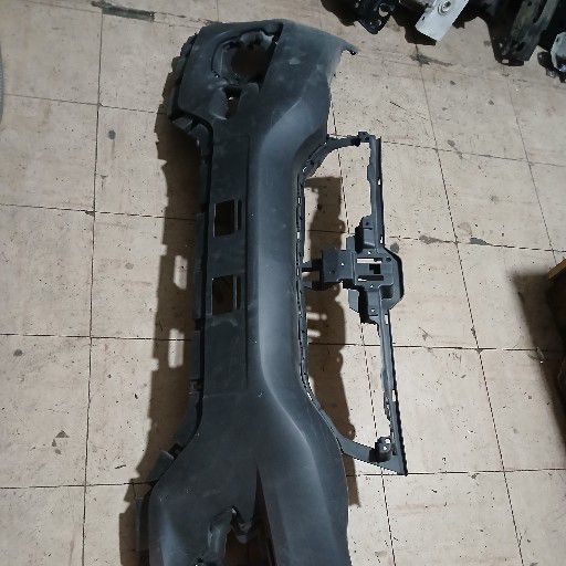 Renault kwid bumper - Private Seller Renault kwid bumper - Private Seller