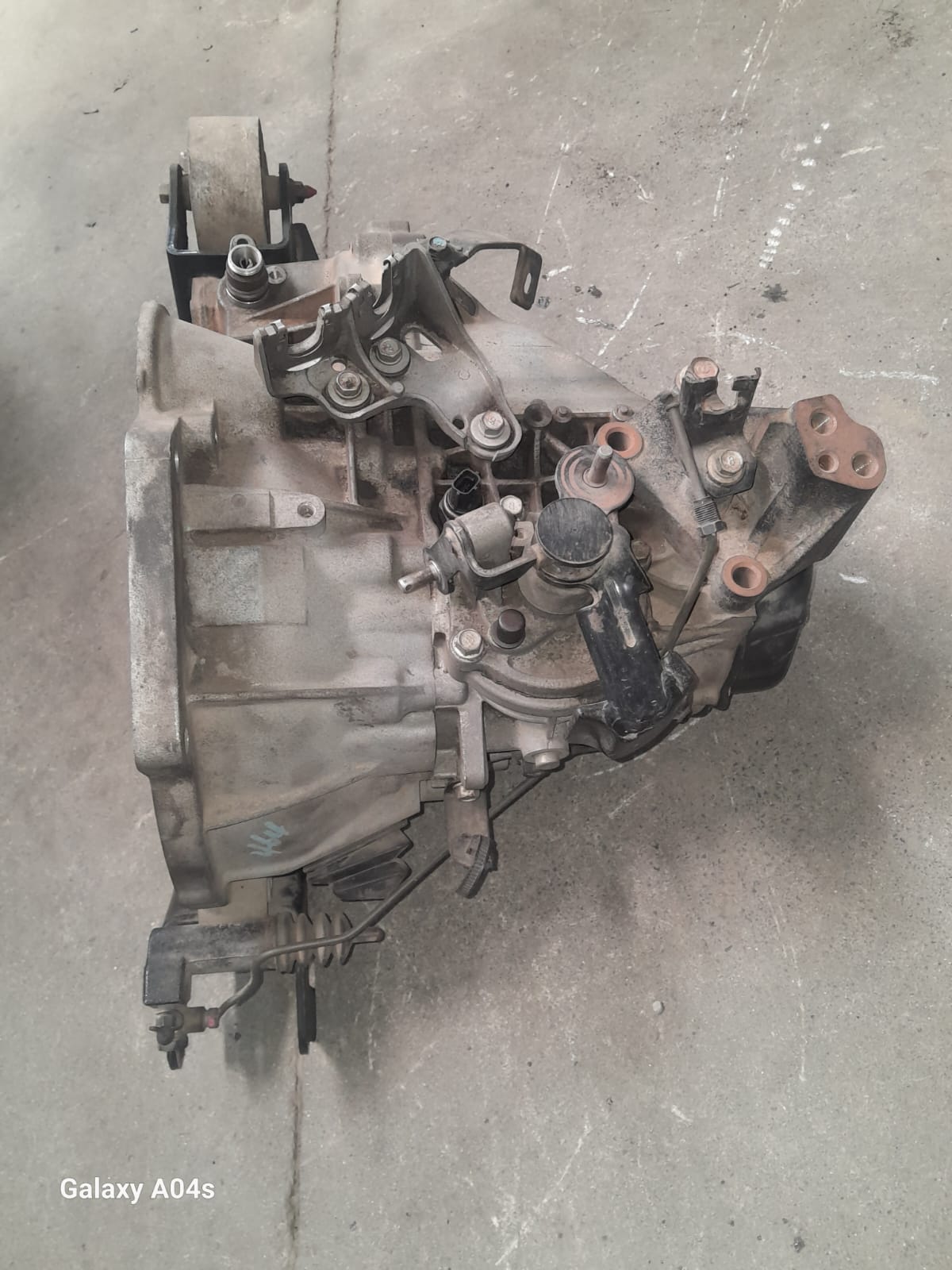 HYUNDAI ACCENT 1.6 MANUAL GEARBOX 2006 MODEL FOR SALE - Private Seller