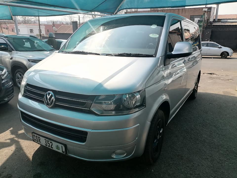 2012 VW COMBI 2.0TDI (DIESEL) 7 SEATER MANUAL
