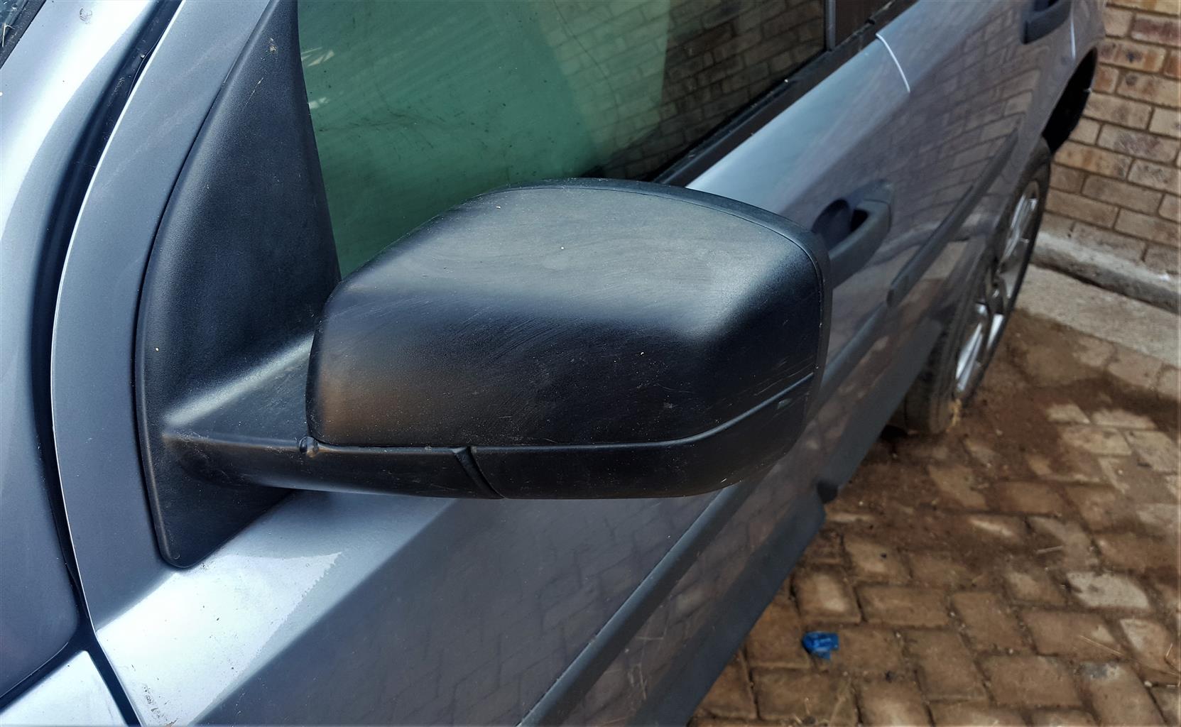 Freelander 2 Left Side Mirror for sale | AUTO EZI