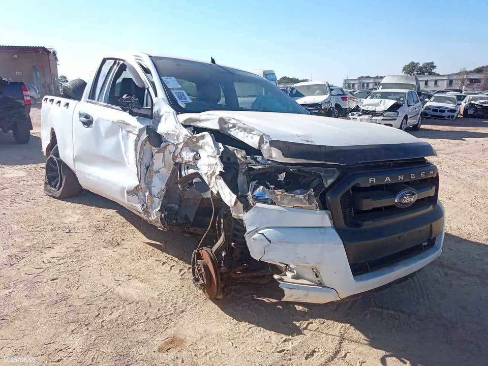 2017 Ford Ranger Manual for spares parts