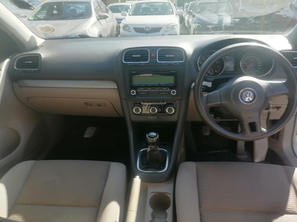 2009 Volkswagen Golf 6 1.6 Trend line