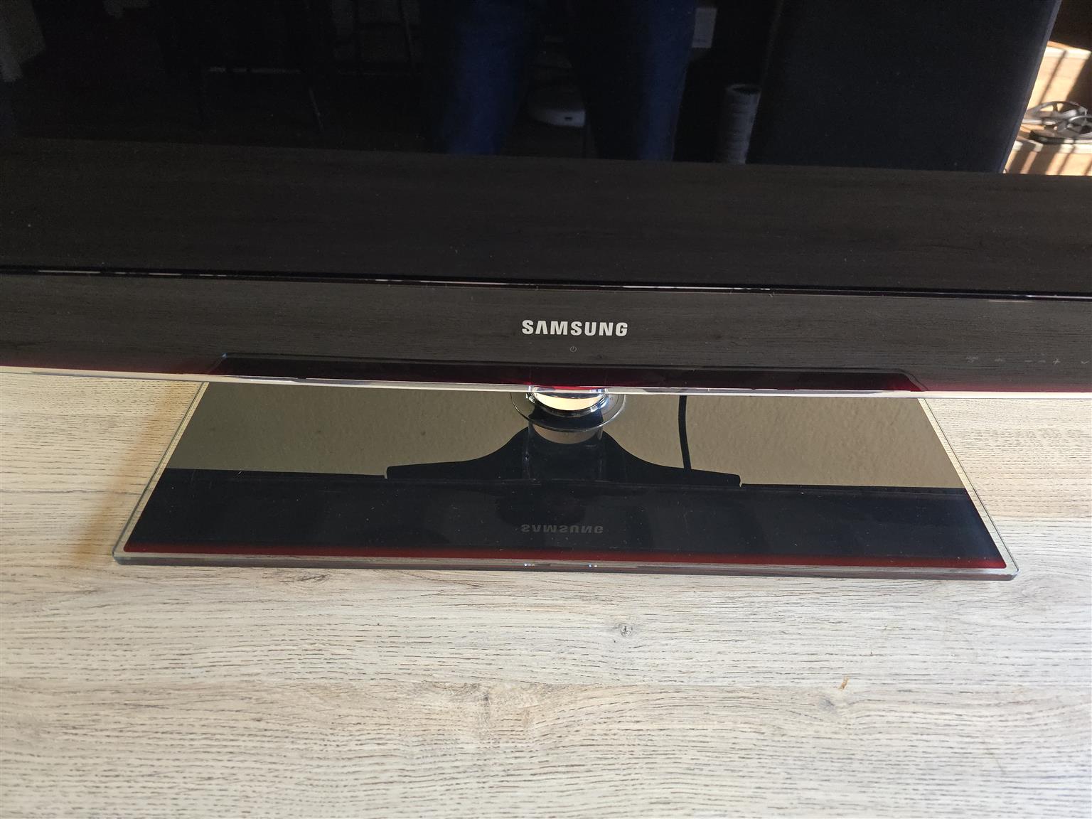 Samsung 40 inch Full HD TV – Clean, Working Condition