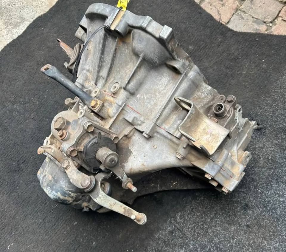 Toyota Tazz 5 Speed Gearbox For Sale - Private Seller