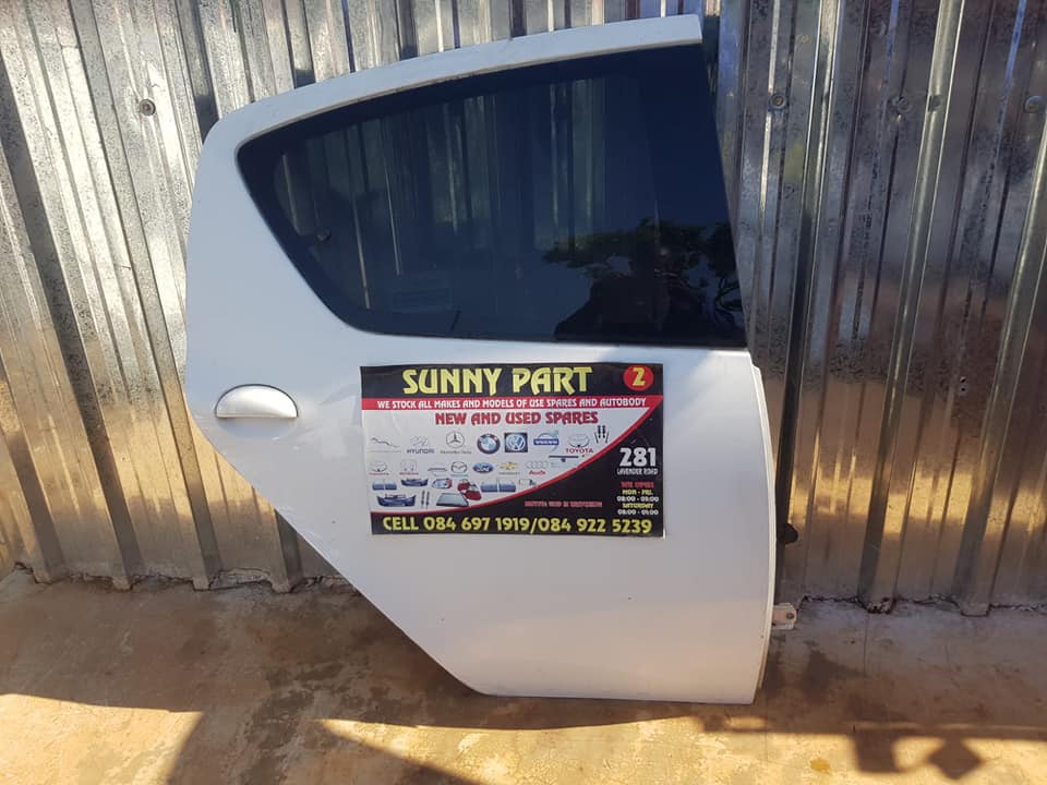 Toyota Aygo Doors(4 Complete Doors) - Private Seller Toyota Aygo Doors(4 Complete Doors) - Private Seller