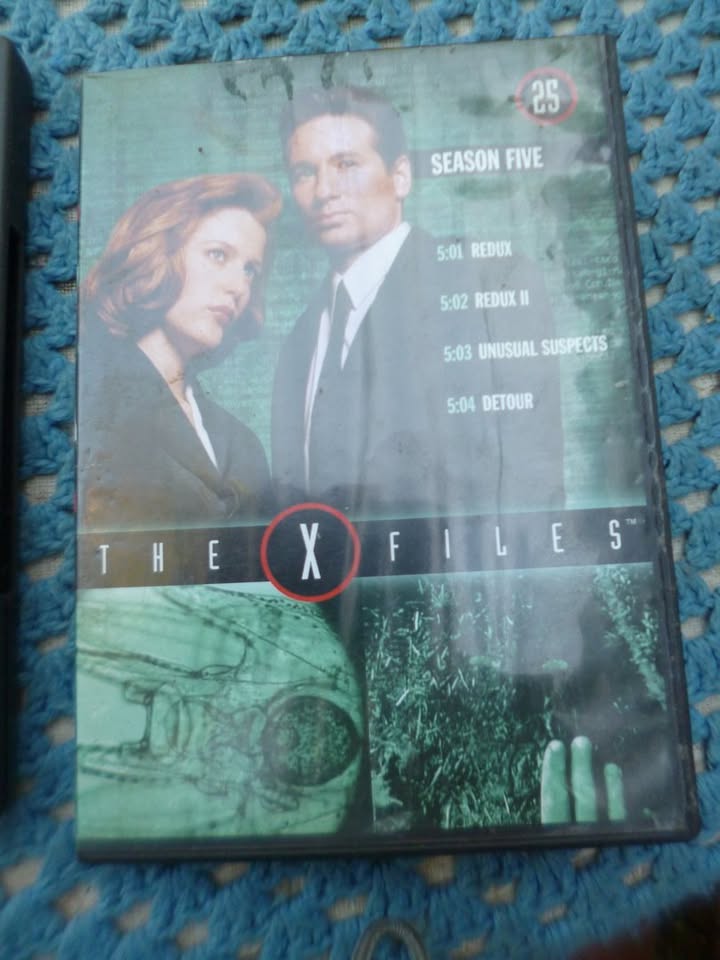 X Files Season 1.01-1.04 season 1.09-1.02 season 5.01-5.04