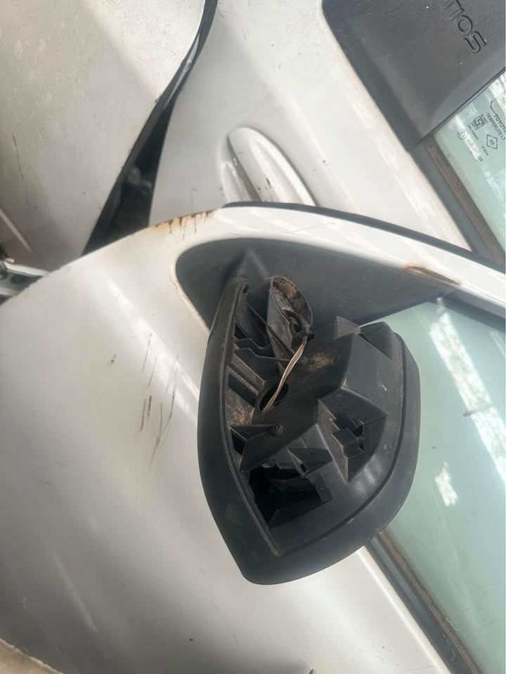 Nissan Micra left side mirror - Private Seller Nissan Micra left side mirror - Private Seller