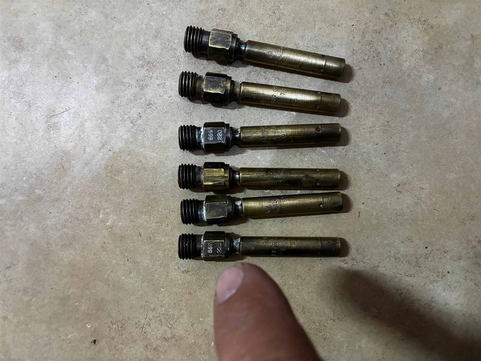 Injectors Bosch - Private Seller Injectors Bosch - Private Seller