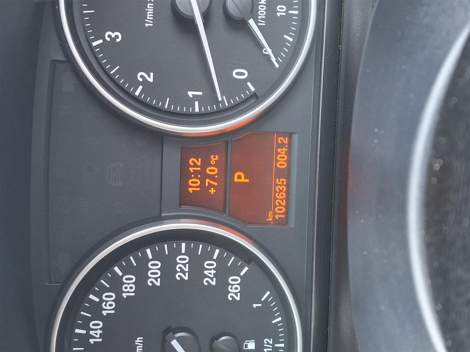 BMW E90 325i 2011 Model