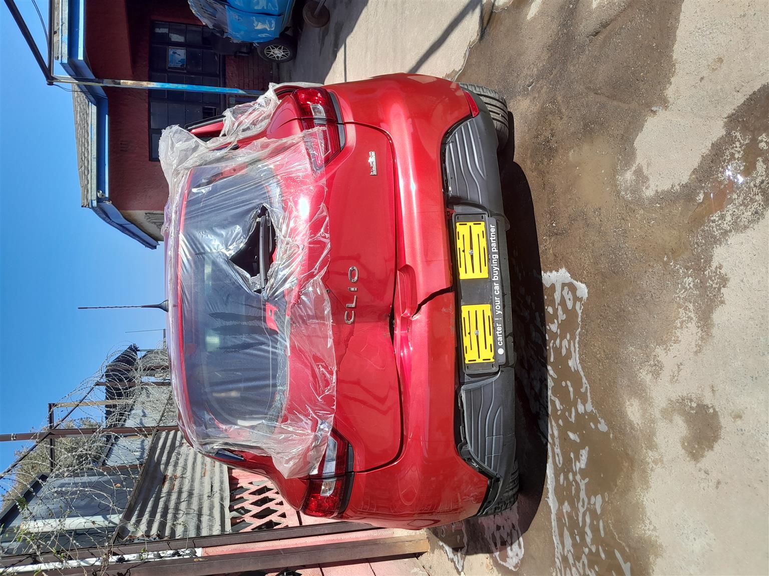 RENAULT CLIO IV, 1.2T ENGINE, AUTOMATIC, 2016, CODE 2 READY FOR STRIPPING - Private Seller RENAULT CLIO IV, 1.2T ENGINE, AUTOMATIC, 2016, CODE 2 READY FOR STRIPPING - Private Seller