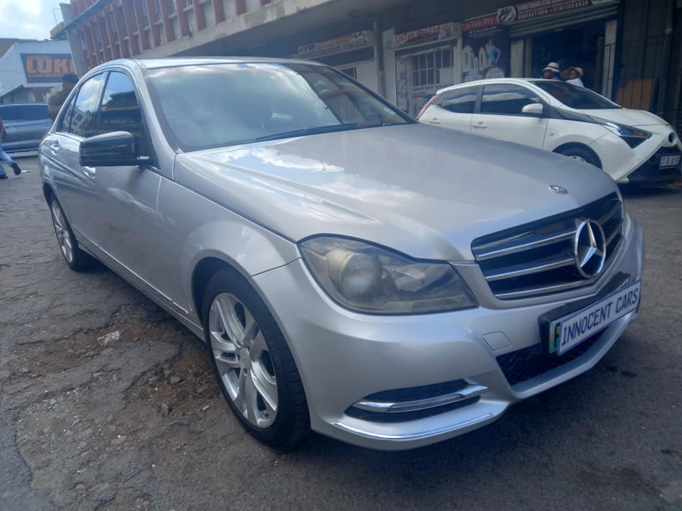 2013 MERCEDES BENZ C200 PETROL, AUTOMATIC TRANSMISSION, SILVER COLOUR
