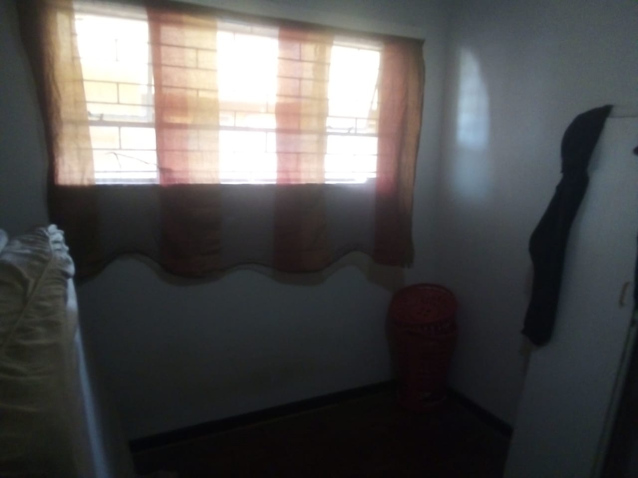 2 Bedroom Apartment For Sale in Parow Valley