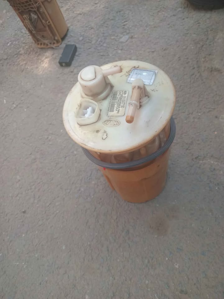 2008 Kia picanto 1.1 petrol pump for sale my number WhatsApp or cell - Private Seller